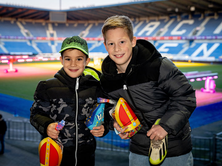 SINTERKLAASFEEST BIJ KRC GENK VOL VERRASSINGEN